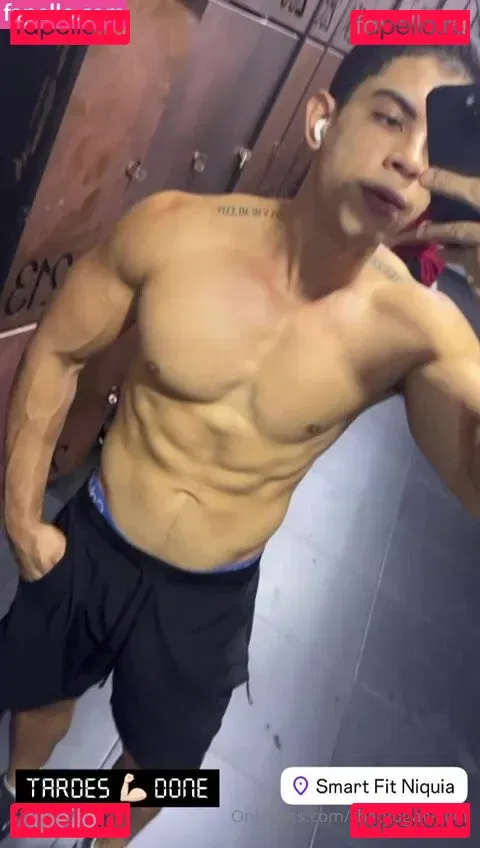 thatyogafvcker Onlyfans Photo Gallery 