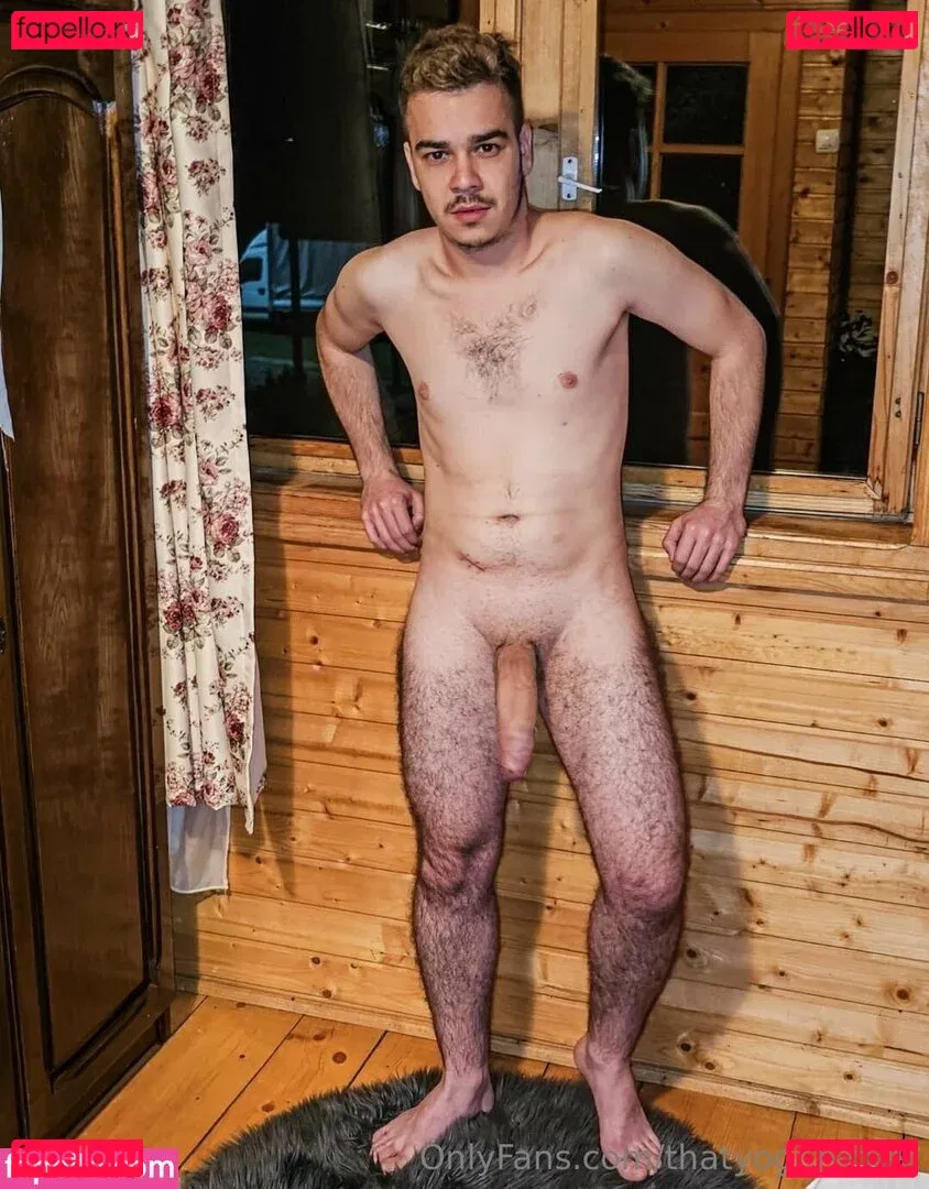 thatyogafvcker Onlyfans Photo Gallery 