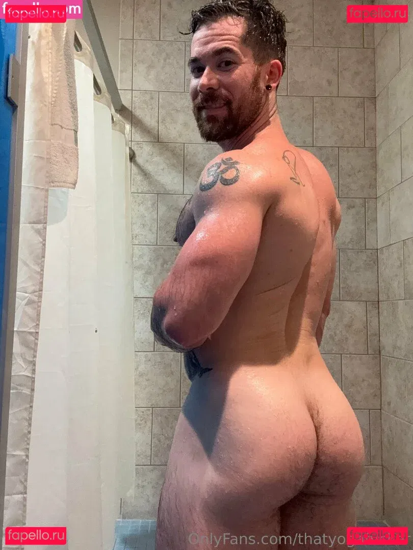 thatyogafvcker Onlyfans Photo Gallery 