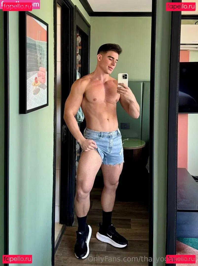 thatyogafvcker Onlyfans Photo Gallery 