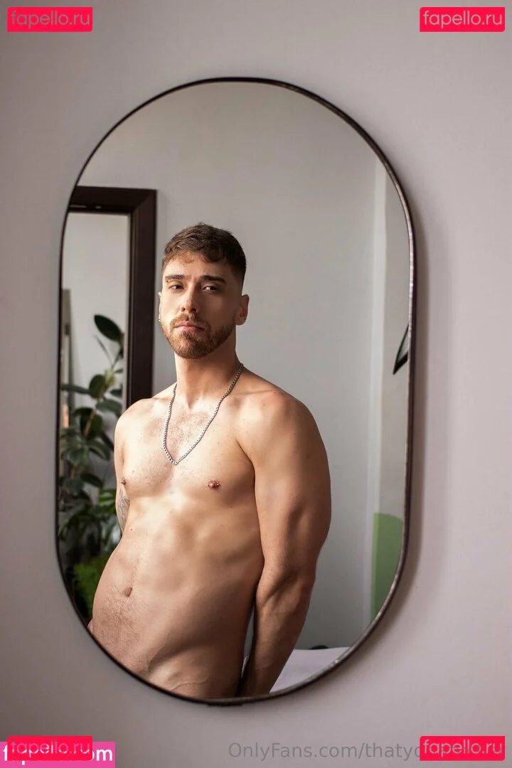 thatyogafvcker Onlyfans Photo Gallery 