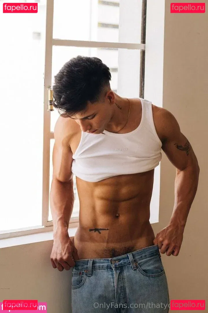 thatyogafvcker Onlyfans Photo Gallery 