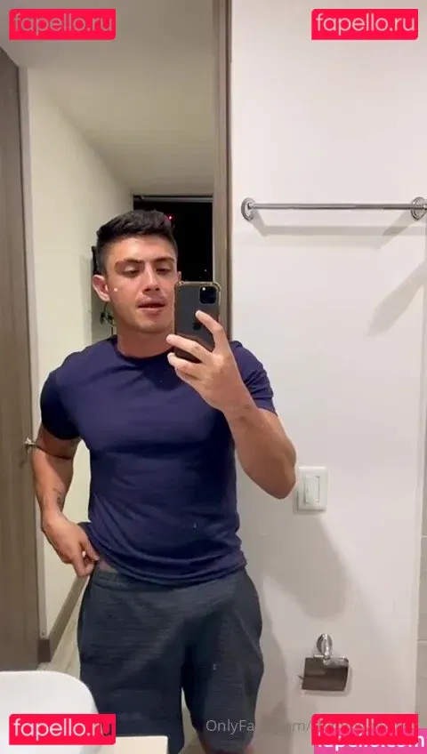 thatyogafvcker Onlyfans Photo Gallery 