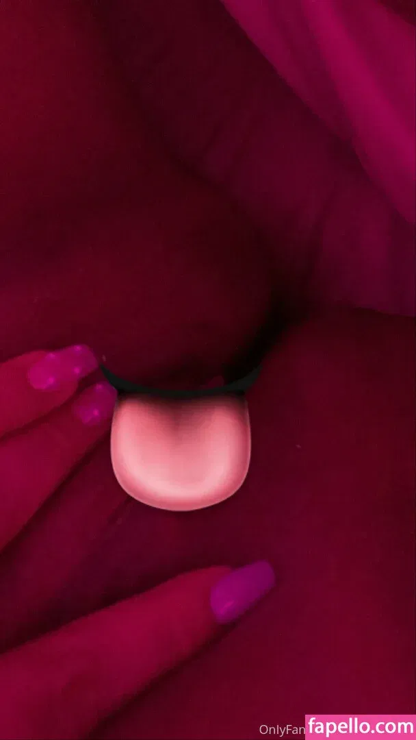 bl4ck_v3lvet Onlyfans Photo Gallery 