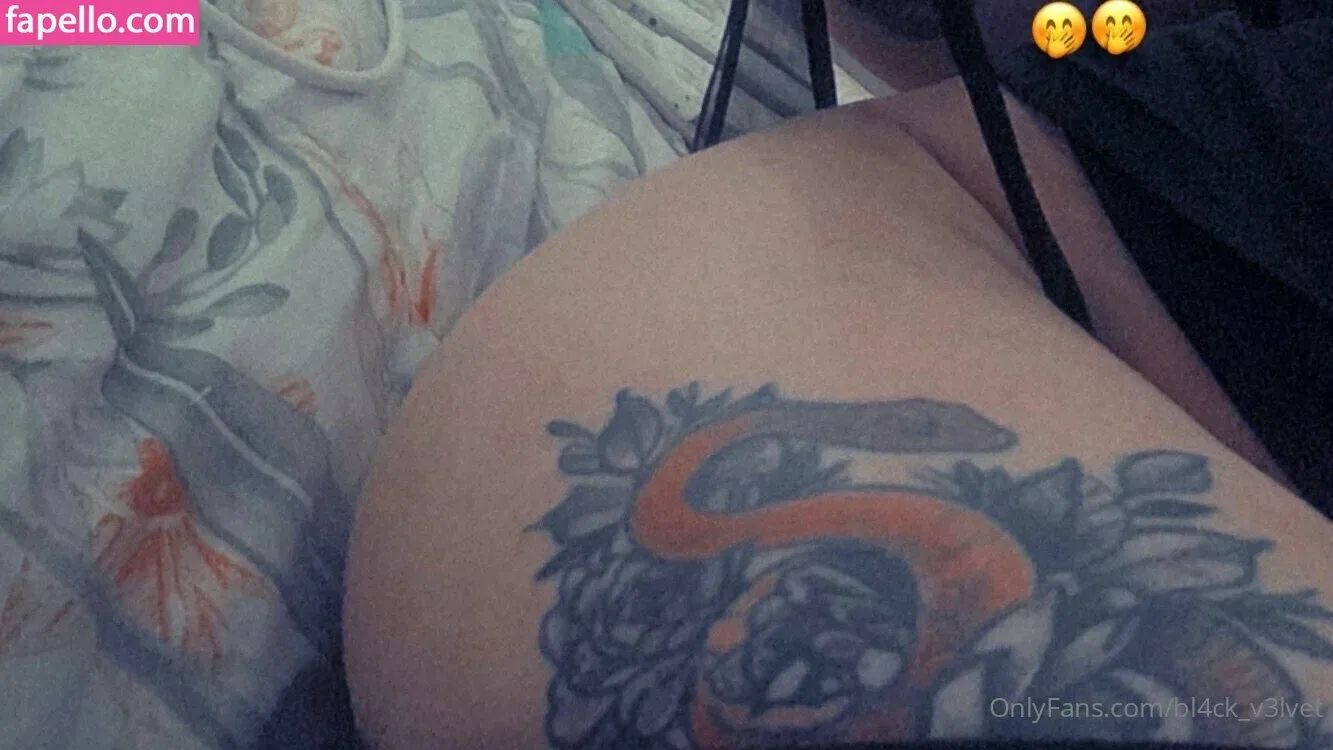 bl4ck_v3lvet Onlyfans Photo Gallery 