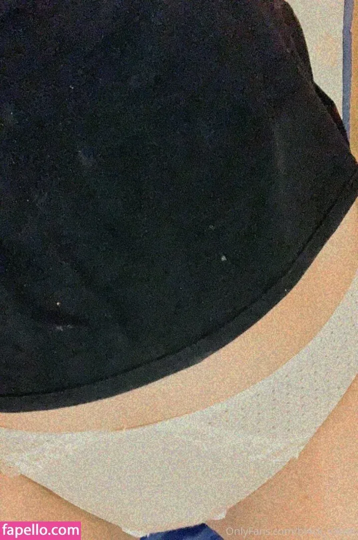 bl4ck_v3lvet Onlyfans Photo Gallery 