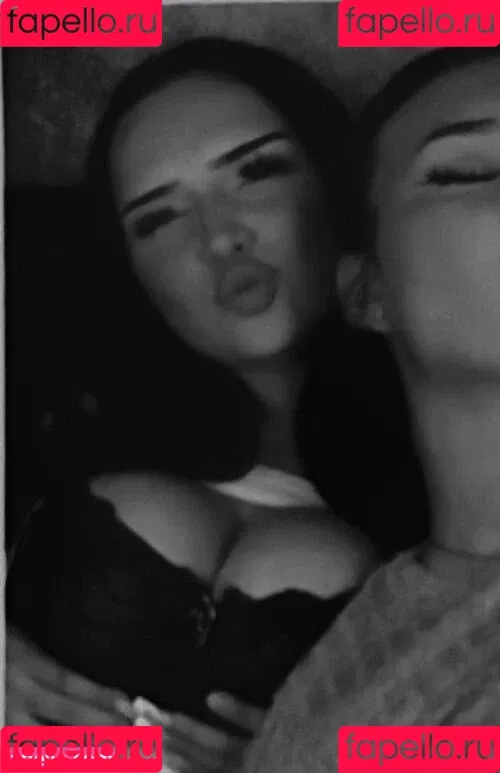 Coco.lcoco Onlyfans Photo Gallery 
