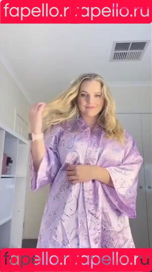 Coco.lcoco Onlyfans Photo Gallery 