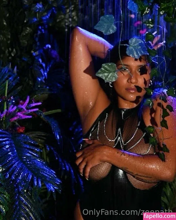 zeenath Onlyfans Photo Gallery 