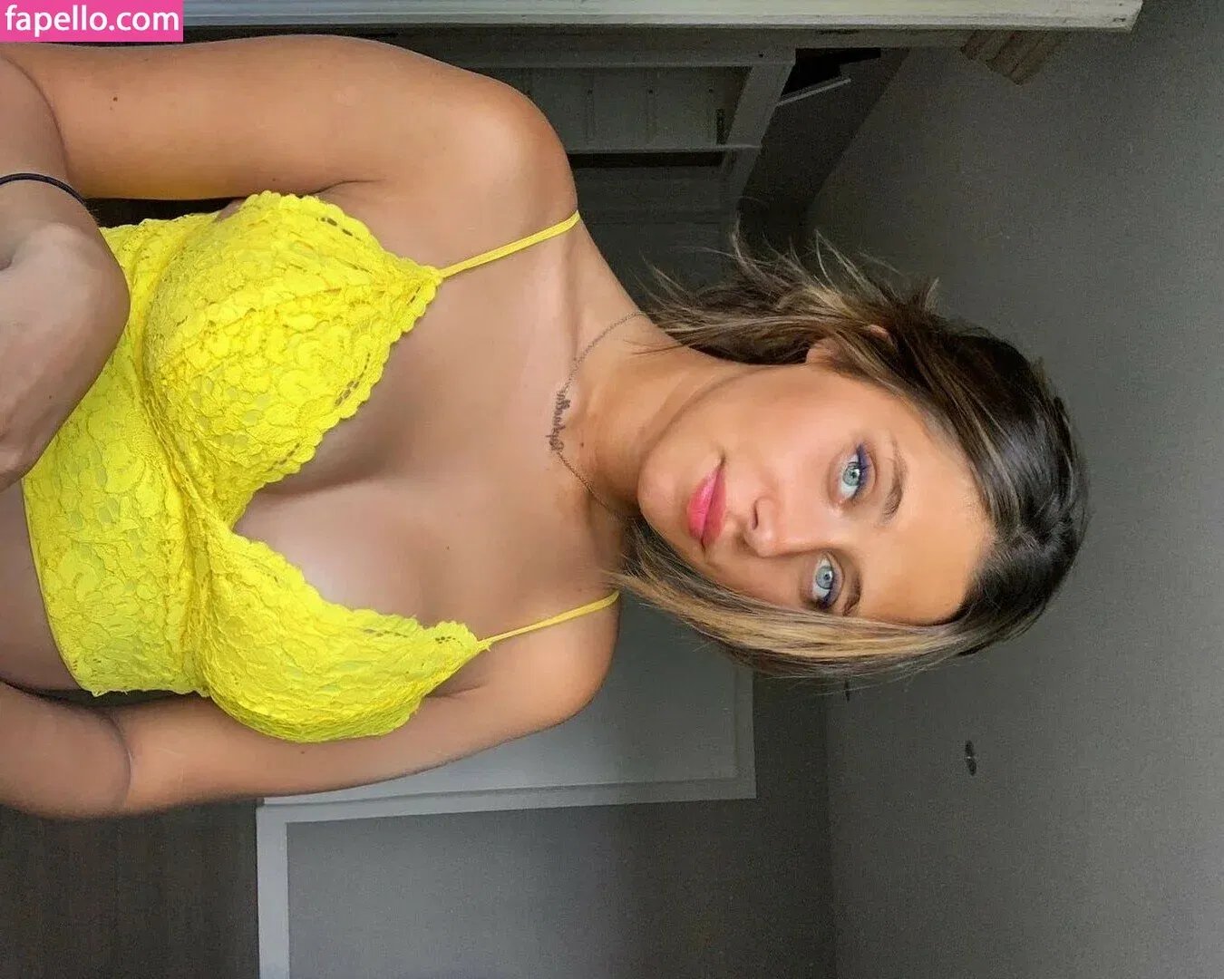 Raphaella Deuringer Onlyfans Photo Gallery 