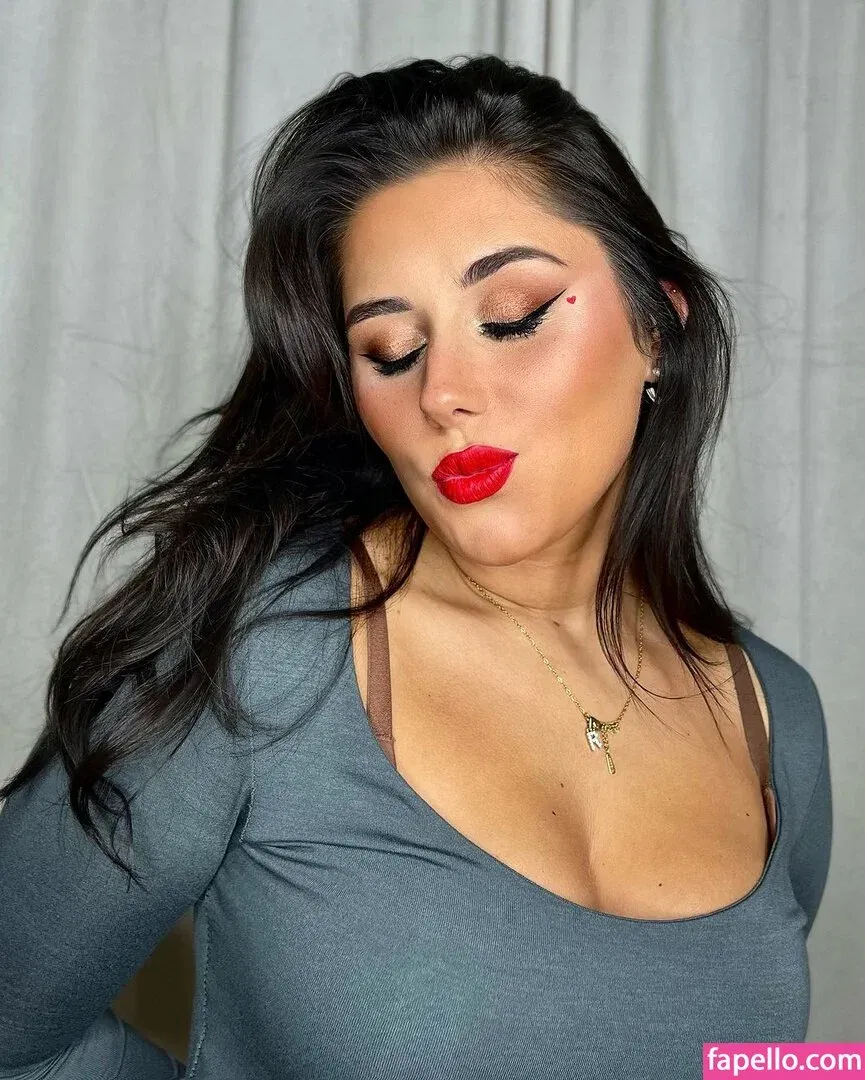 Raphaella Deuringer Onlyfans Photo Gallery 