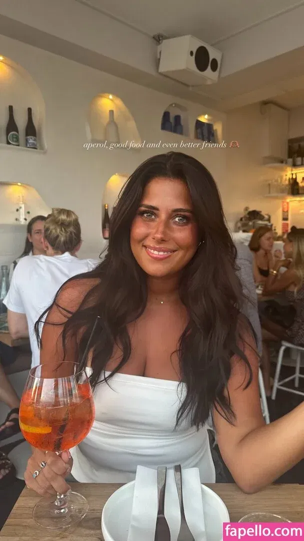 Raphaella Deuringer Onlyfans Photo Gallery 