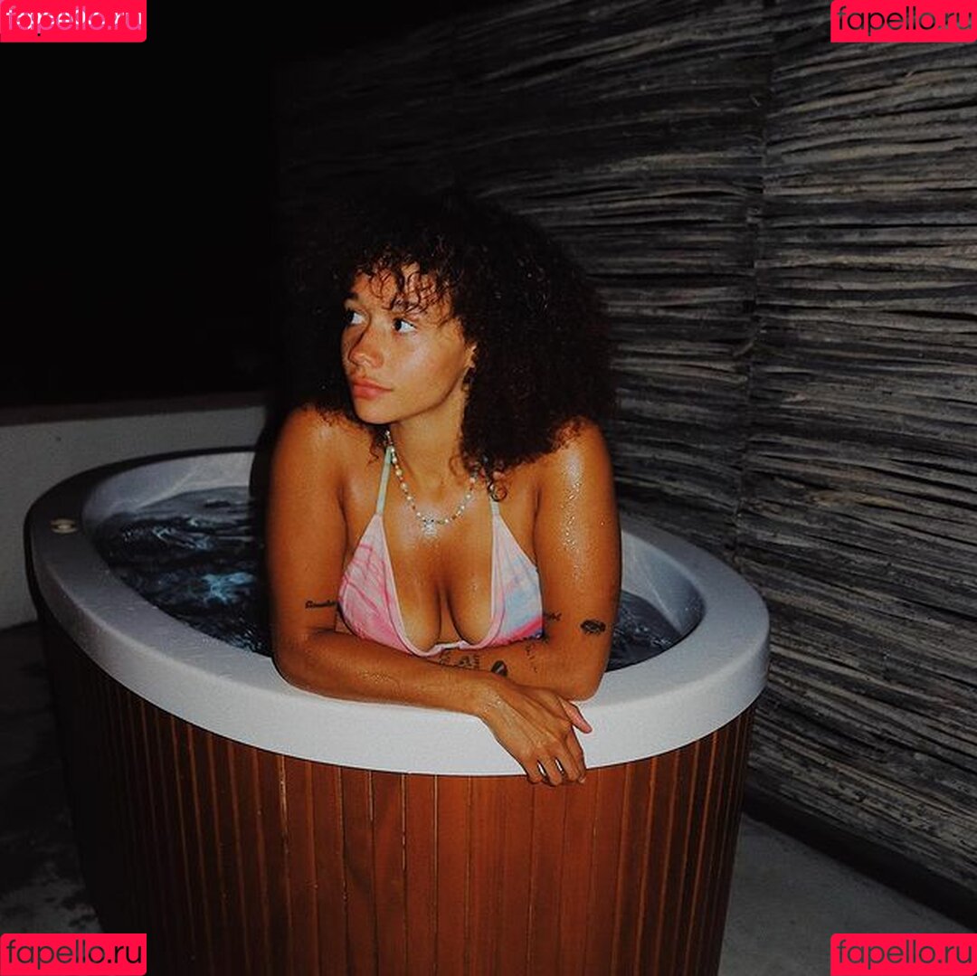 Talia Jackson Onlyfans Photo Gallery 