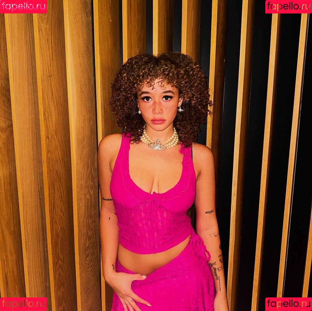 Talia Jackson Onlyfans Photo Gallery 