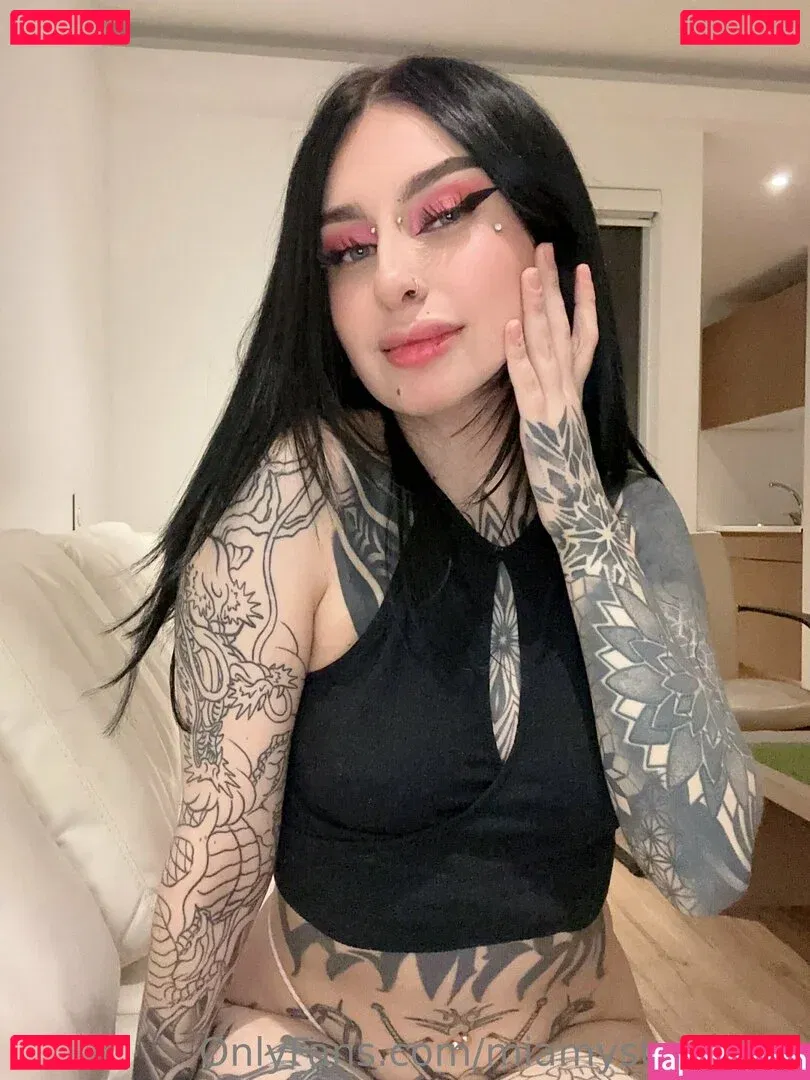 bitesizedmami Onlyfans Photo Gallery 