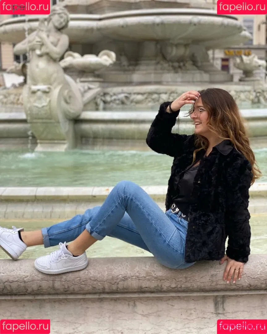 Nina Joy Onlyfans Photo Gallery 