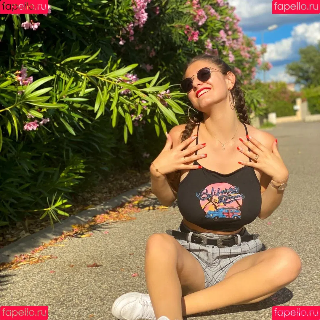 Nina Joy Onlyfans Photo Gallery 