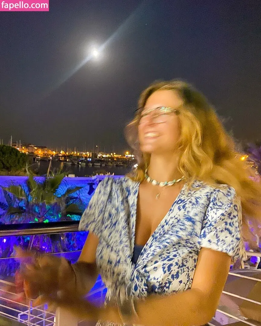 Nina Joy Onlyfans Photo Gallery 