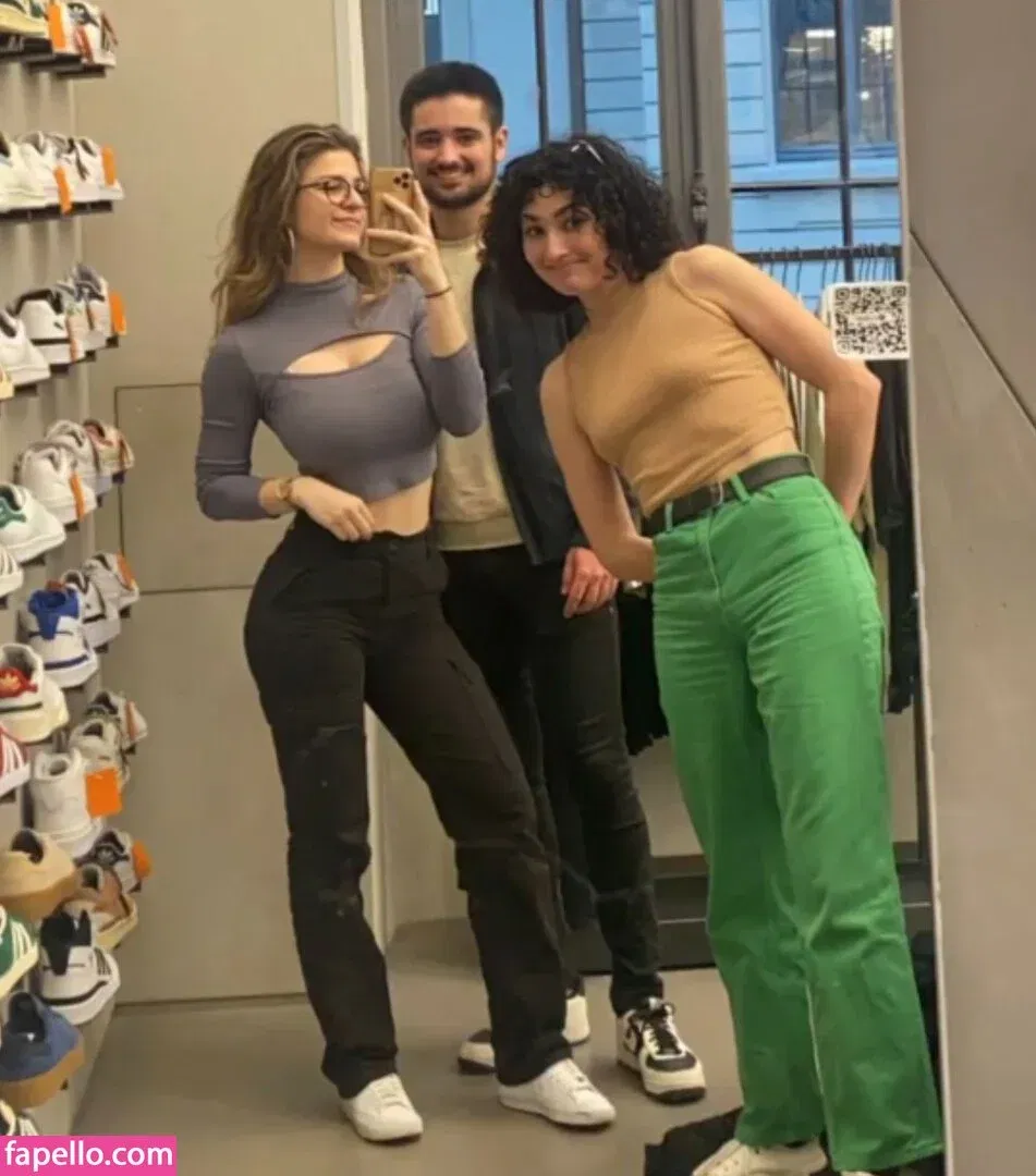 Nina Joy Onlyfans Photo Gallery 