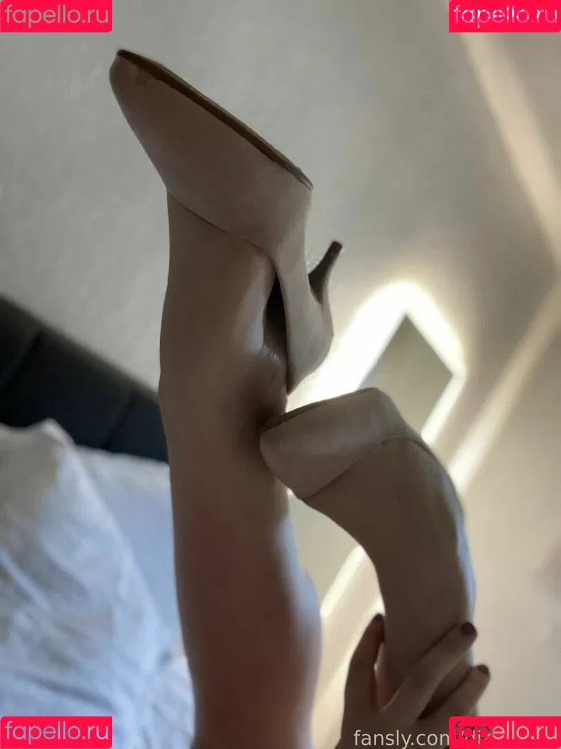 dianakills Onlyfans Photo Gallery 