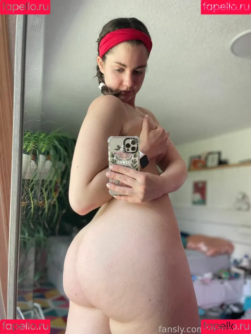 dianakills Onlyfans Photo Gallery 