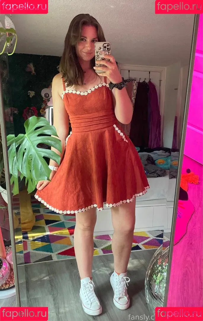 dianakills Onlyfans Photo Gallery 