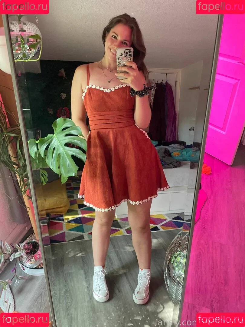 dianakills Onlyfans Photo Gallery 