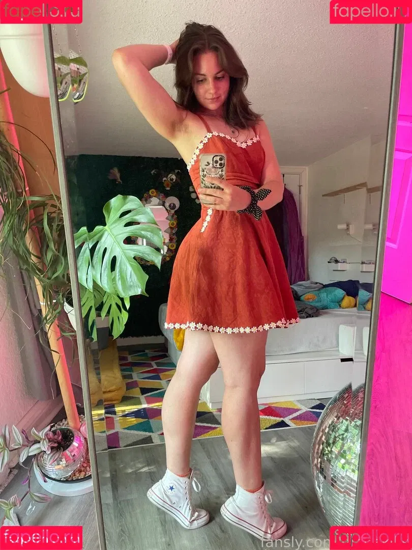 dianakills Onlyfans Photo Gallery 