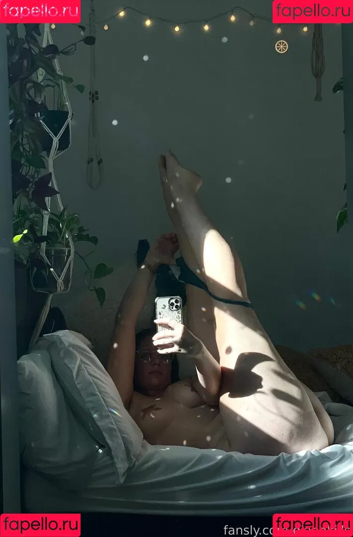dianakills Onlyfans Photo Gallery 