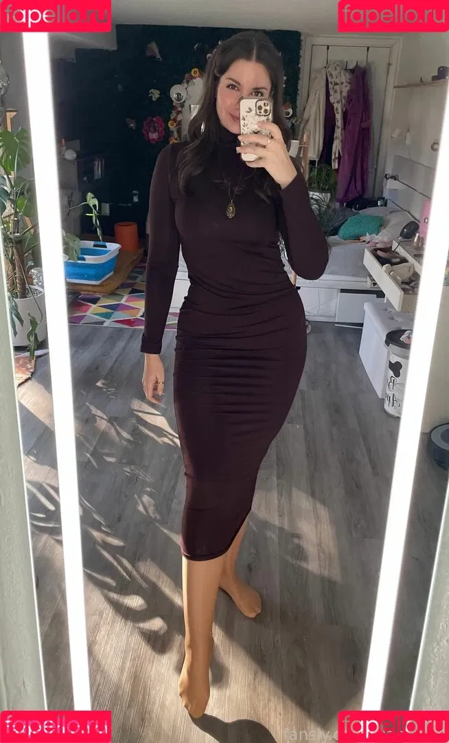 dianakills Onlyfans Photo Gallery 