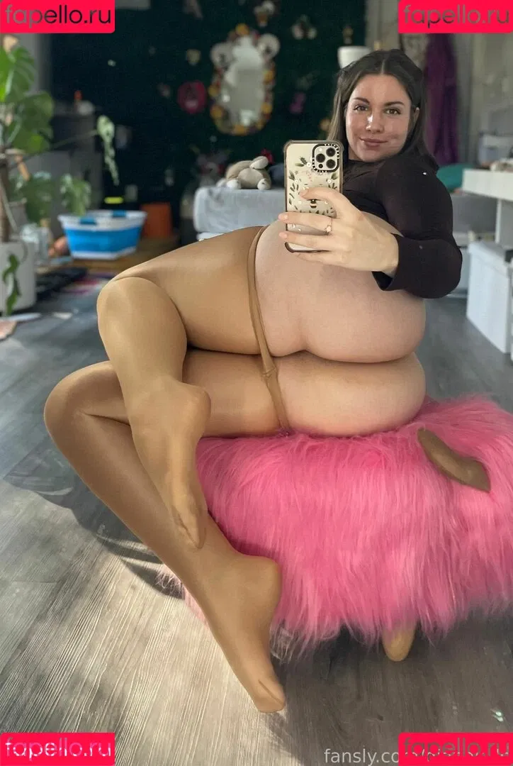 dianakills Onlyfans Photo Gallery 