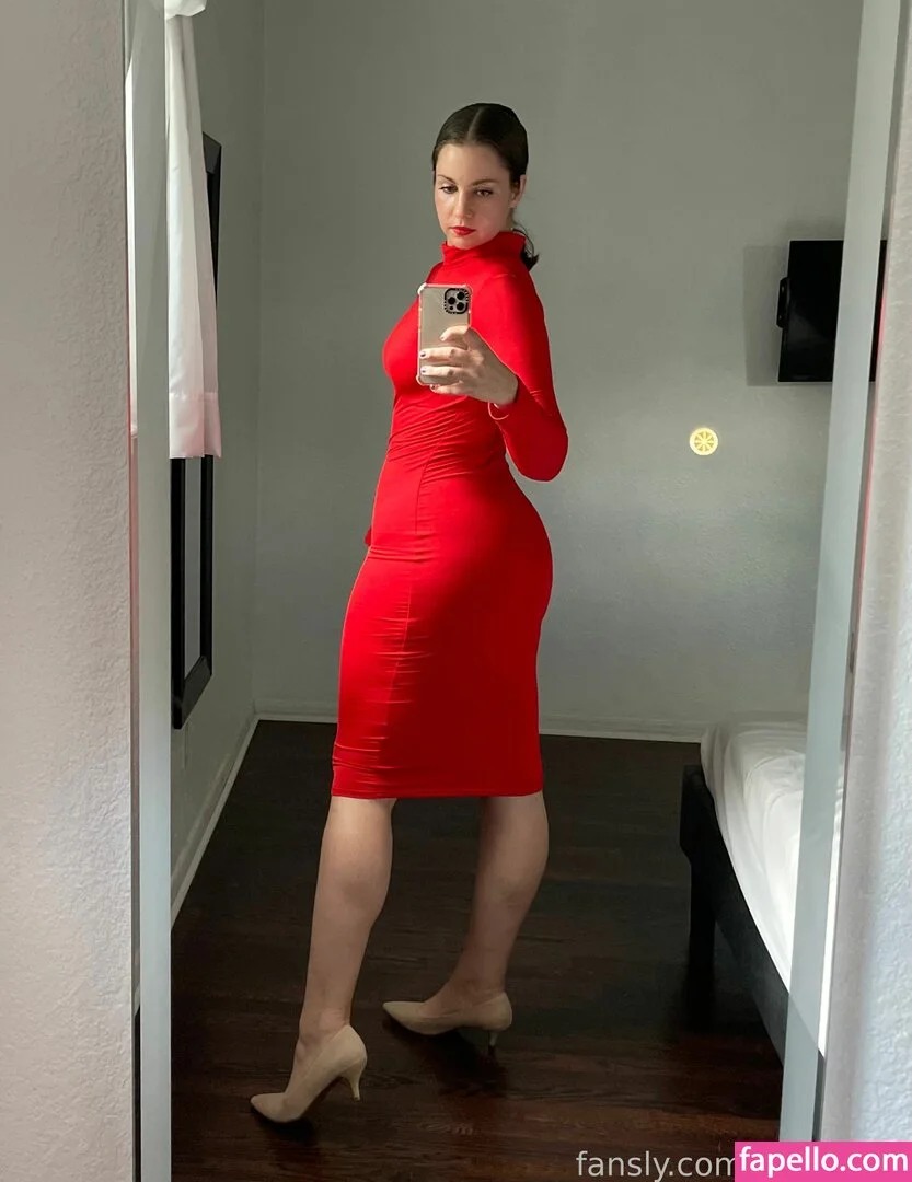 dianakills Onlyfans Photo Gallery 