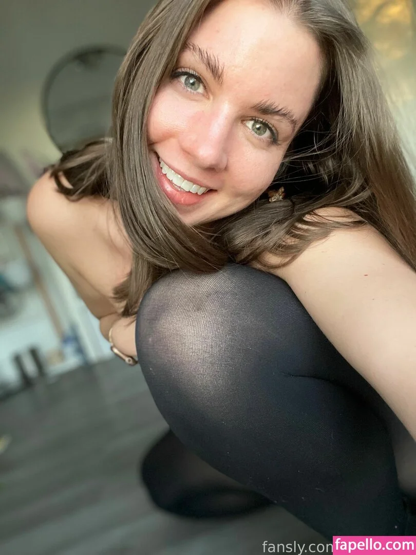 dianakills Onlyfans Photo Gallery 