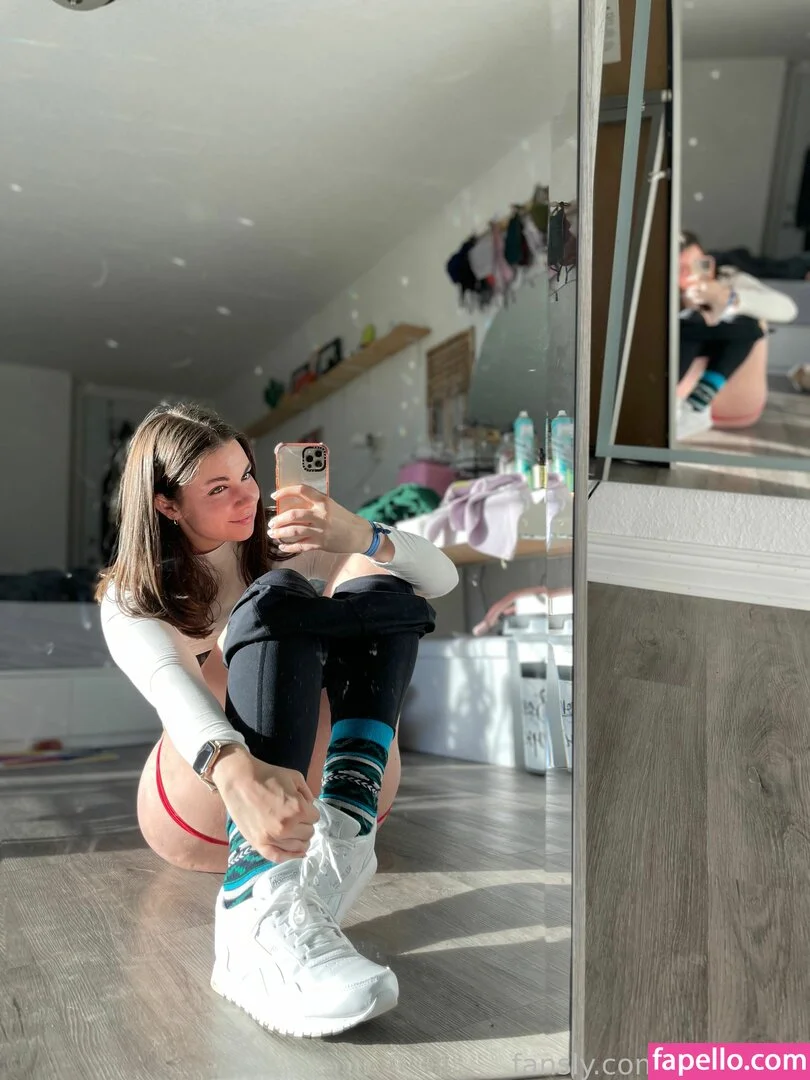 dianakills Onlyfans Photo Gallery 