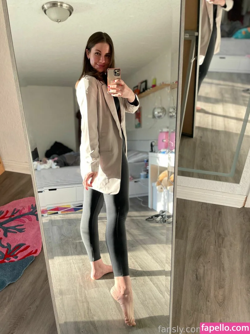 dianakills Onlyfans Photo Gallery 