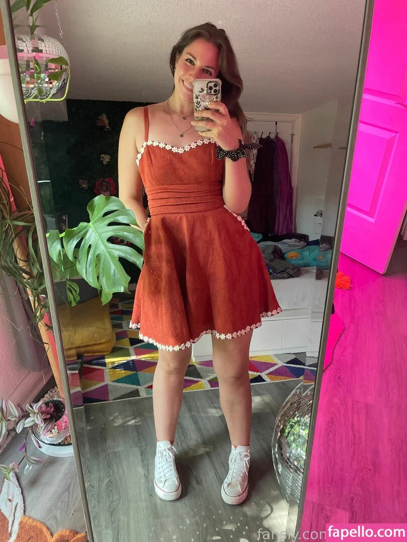 dianakills Onlyfans Photo Gallery 