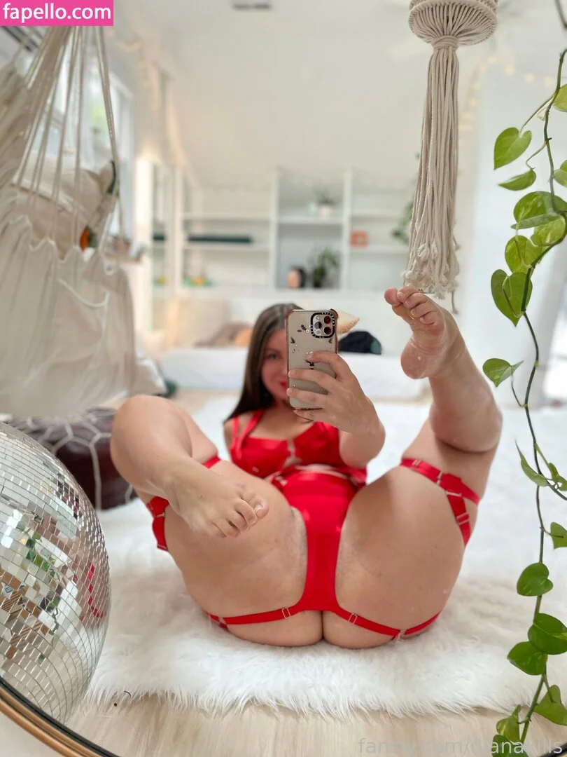 dianakills Onlyfans Photo Gallery 