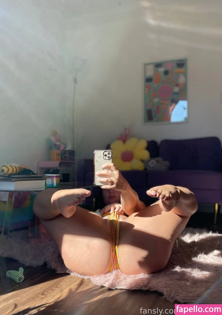 dianakills Onlyfans Photo Gallery 