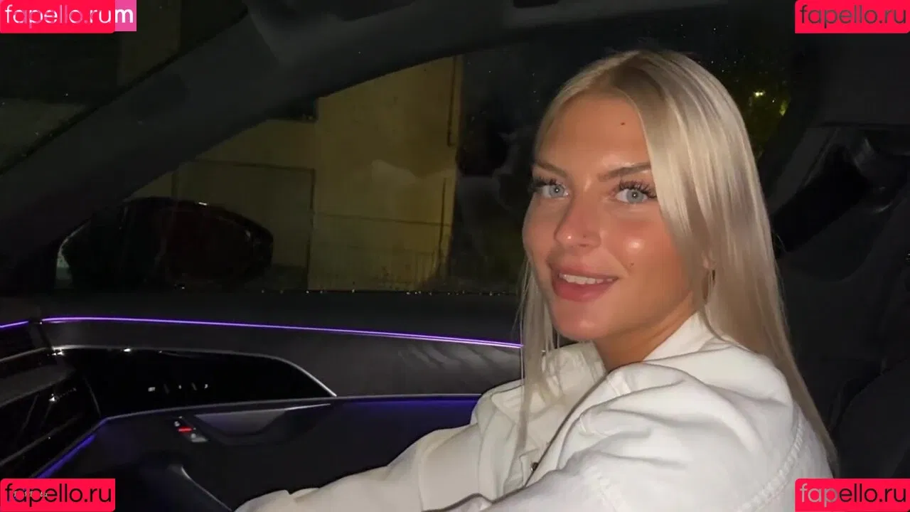 Lia Engel Onlyfans Photo Gallery 