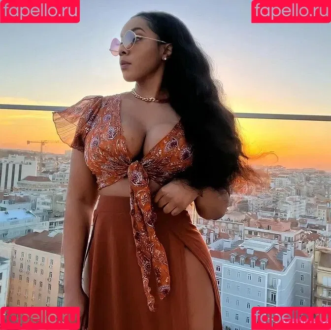 Dee Shanell Onlyfans Photo Gallery 
