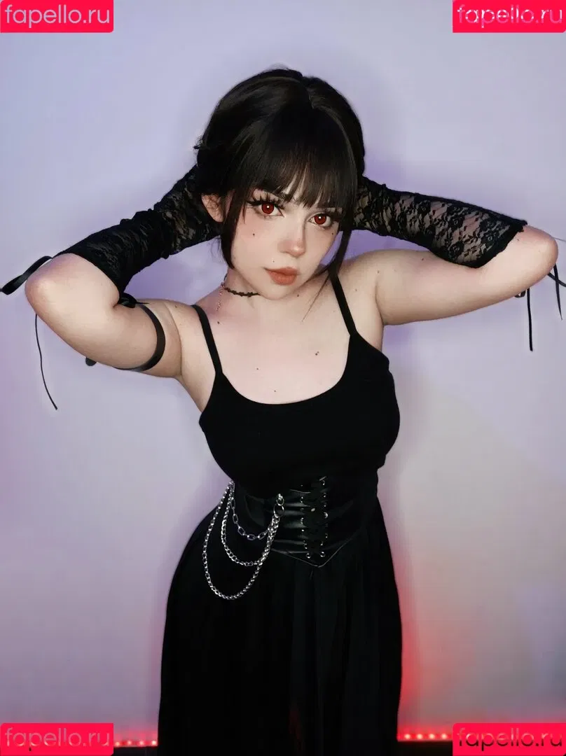 Melowo Onlyfans Photo Gallery 