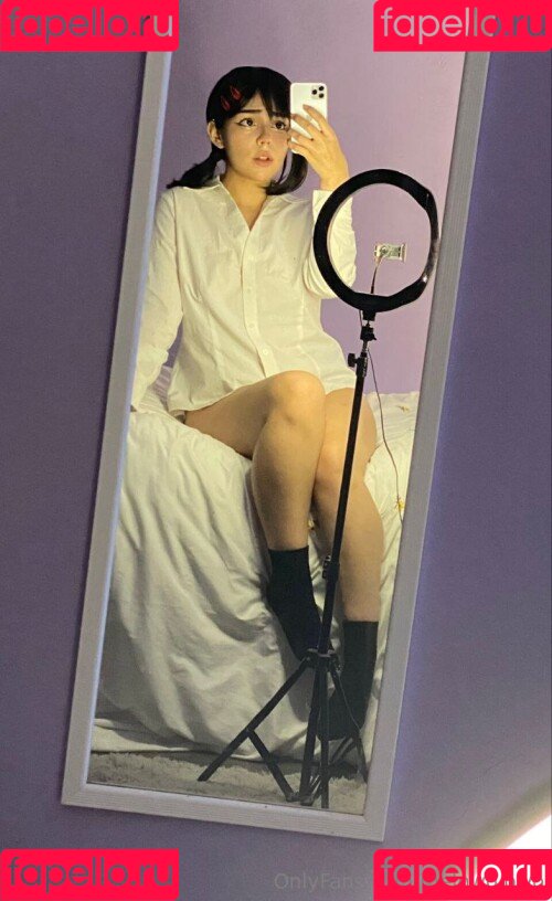 Melowo Onlyfans Photo Gallery 