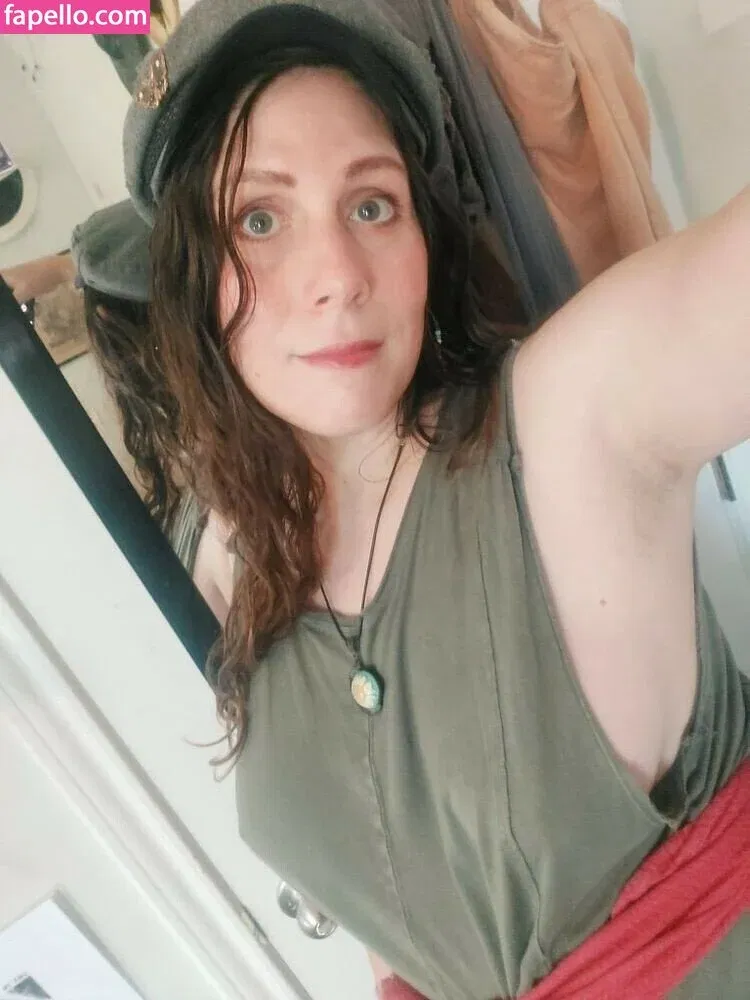 MothMomJess Onlyfans Photo Gallery 