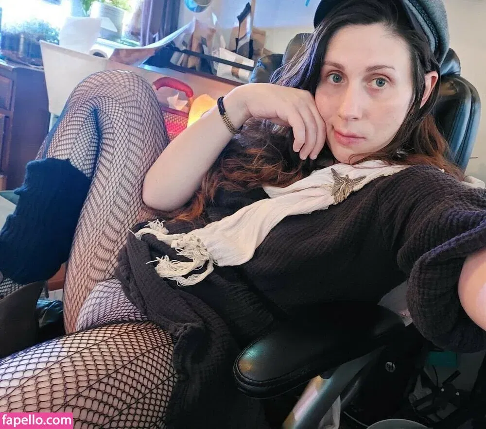 MothMomJess Onlyfans Photo Gallery 