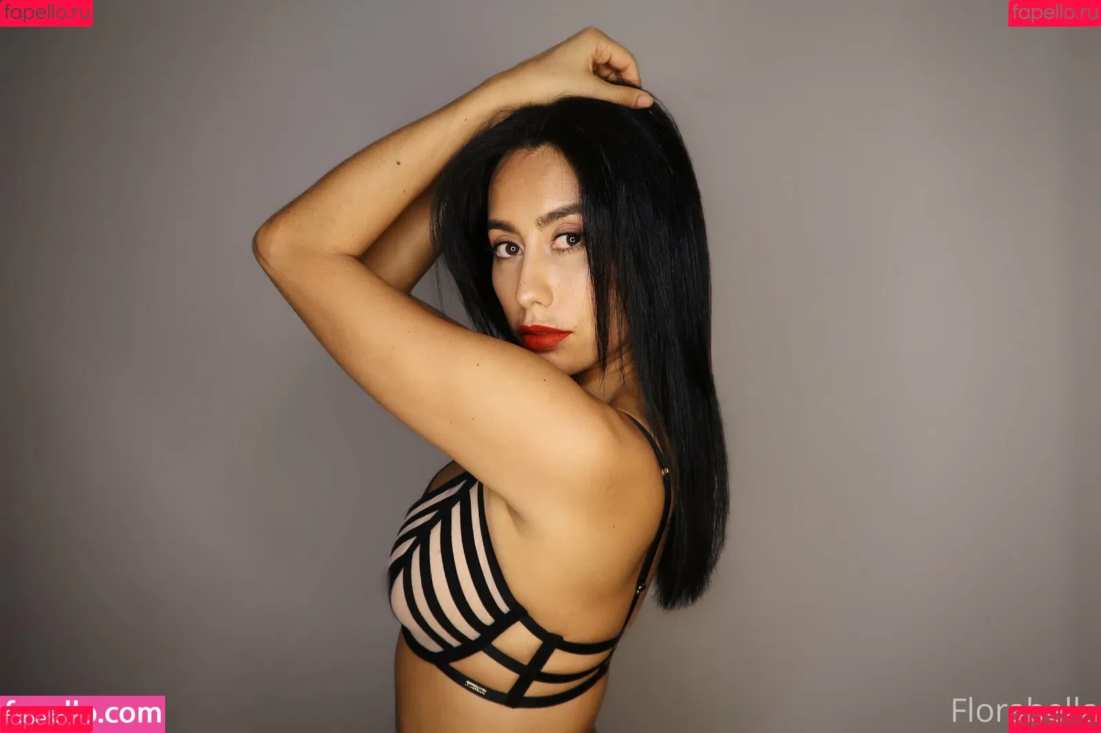 Flora Bella Onlyfans Photo Gallery 