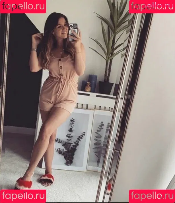 Brooke Vincent Onlyfans Photo Gallery 