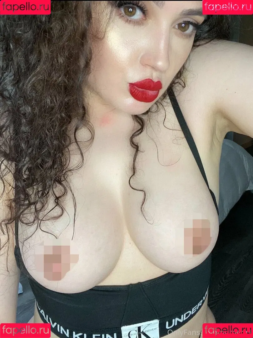numera1 Onlyfans Photo Gallery 