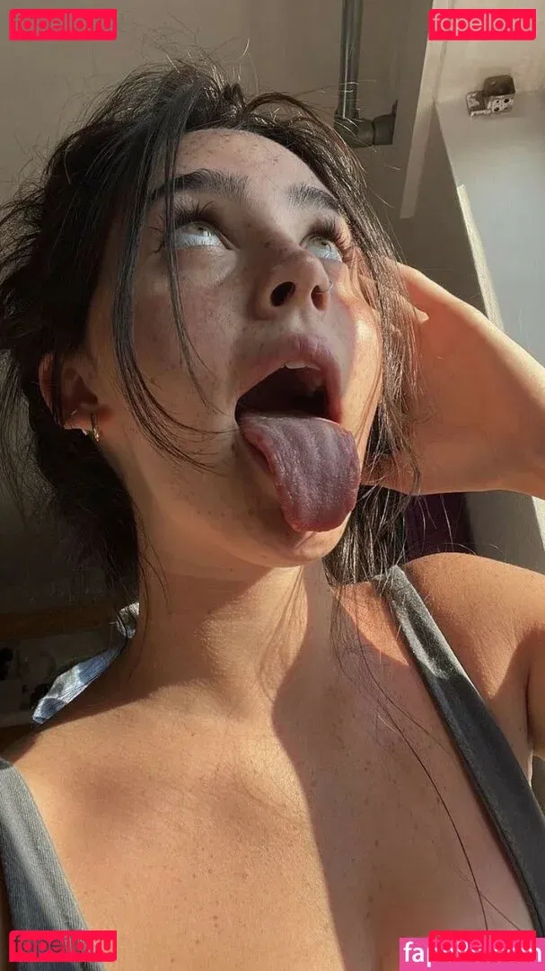 Rae Cambra Onlyfans Photo Gallery 