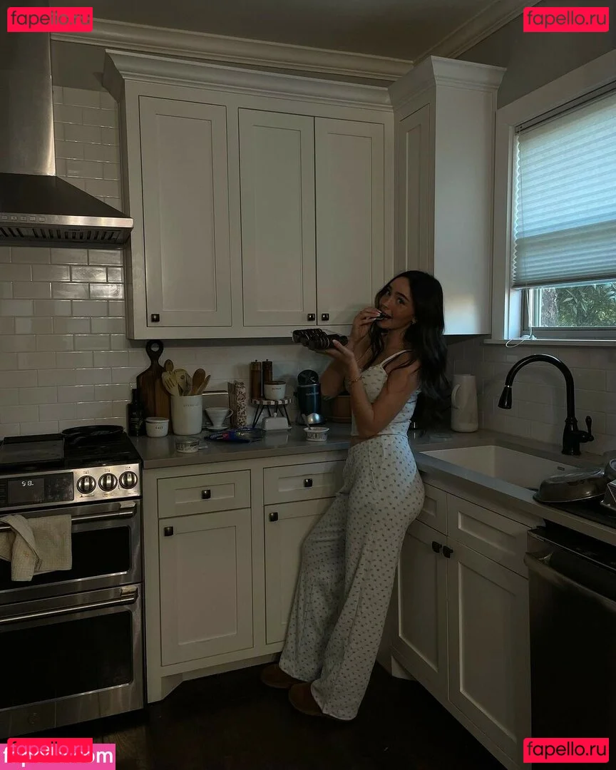 Rae Cambra Onlyfans Photo Gallery 