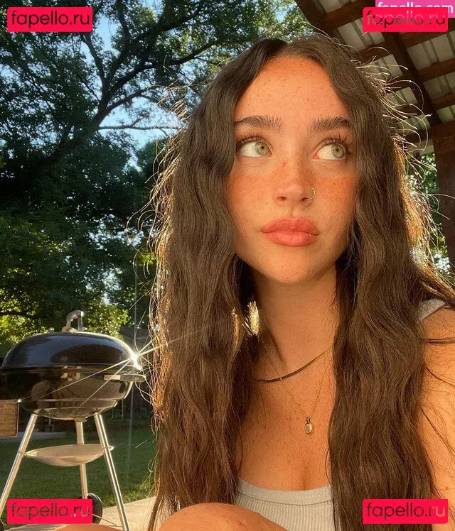 Rae Cambra Onlyfans Photo Gallery 